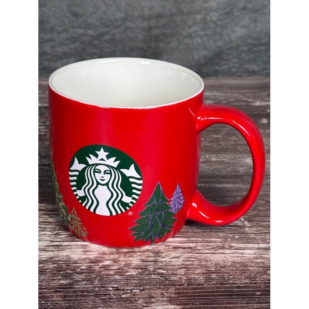 Starbucks Red Holiday Christmas Tree Mug 18‎ fl oz Coffee Cup 2020